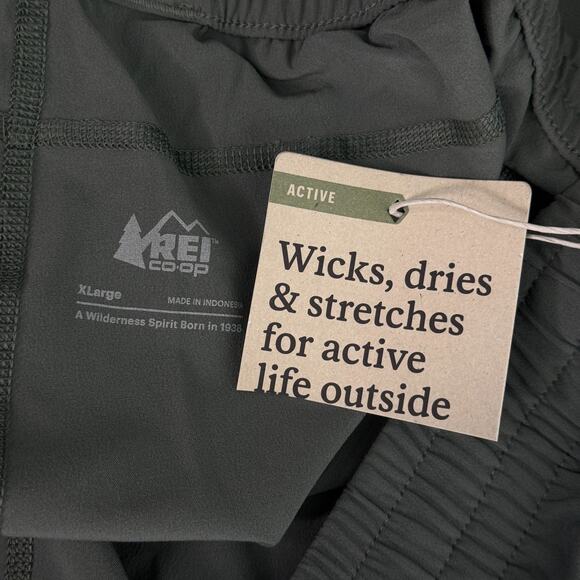 REI Active Pursuits Shorts Mens XL Athletic Gym Unlined UPF 50 NEW 7" Green - Picture 3 of 10